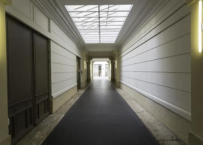 Luxury In Center - Louvre Museum Apartment